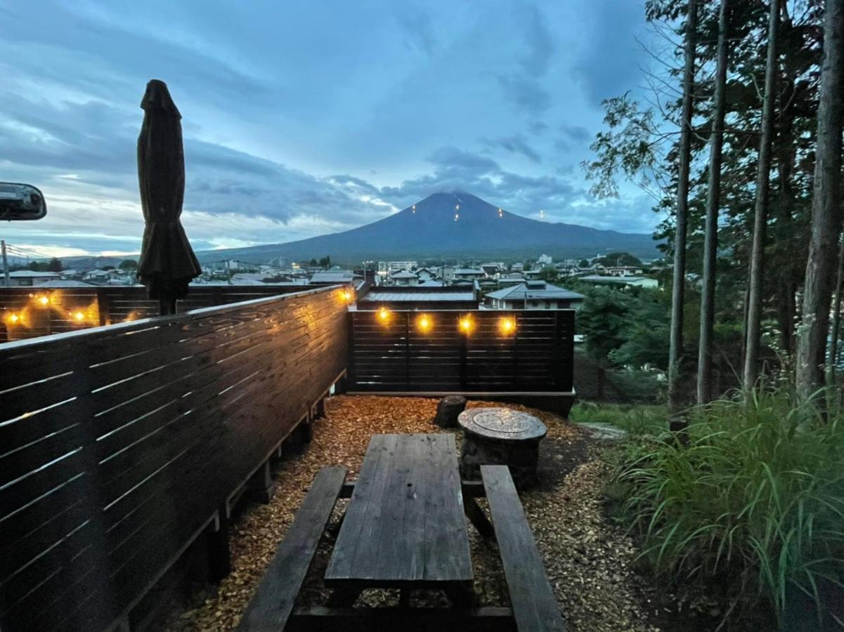 Maison d'hôtes Mount Fuji Panorama Glamping à Fujikawaguchiko Extérieur photo