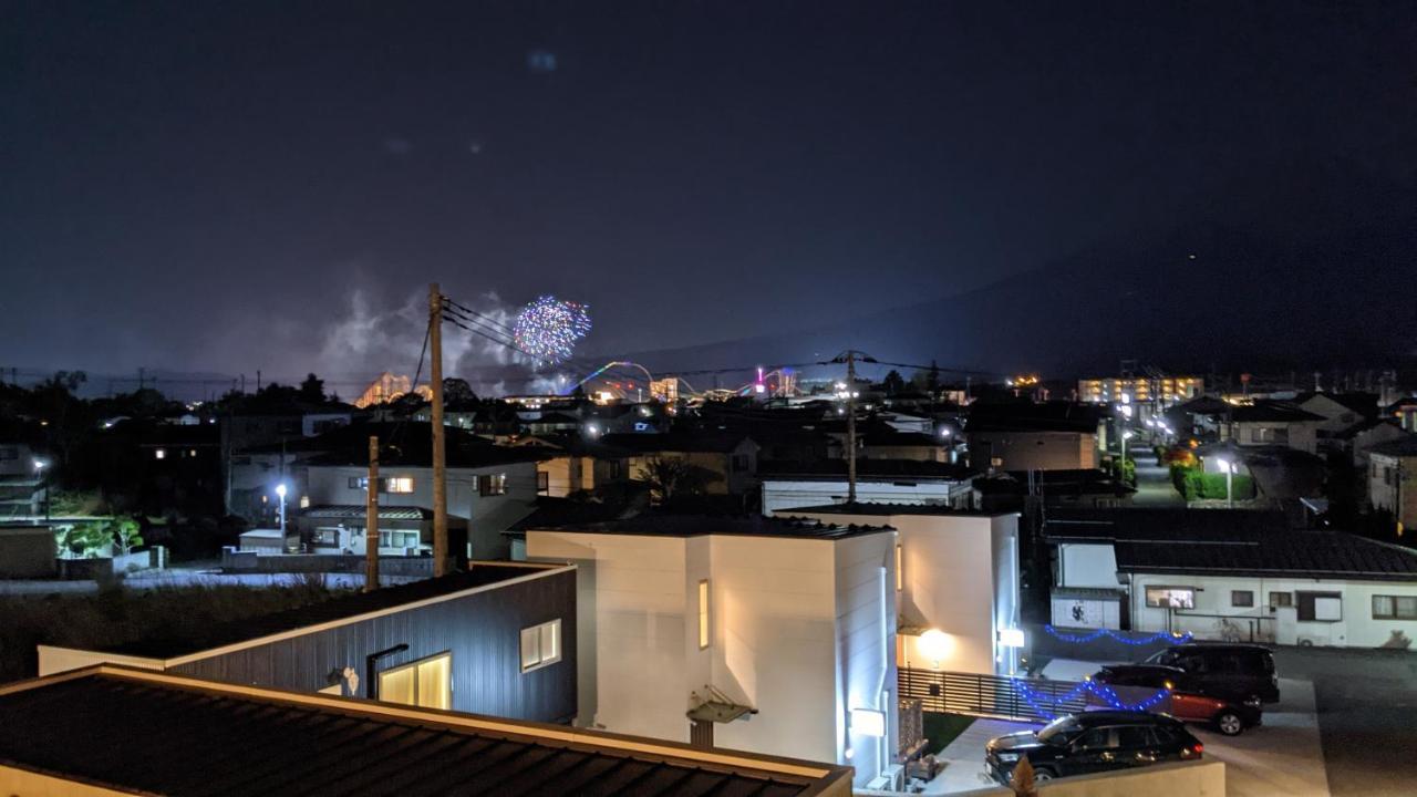 Maison d'hôtes Mount Fuji Panorama Glamping à Fujikawaguchiko Extérieur photo