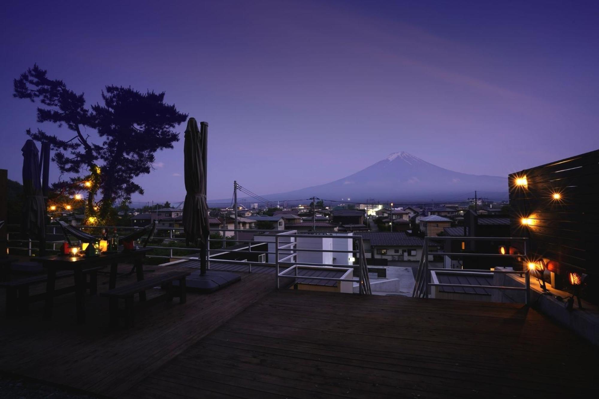 Maison d'hôtes Mount Fuji Panorama Glamping à Fujikawaguchiko Extérieur photo